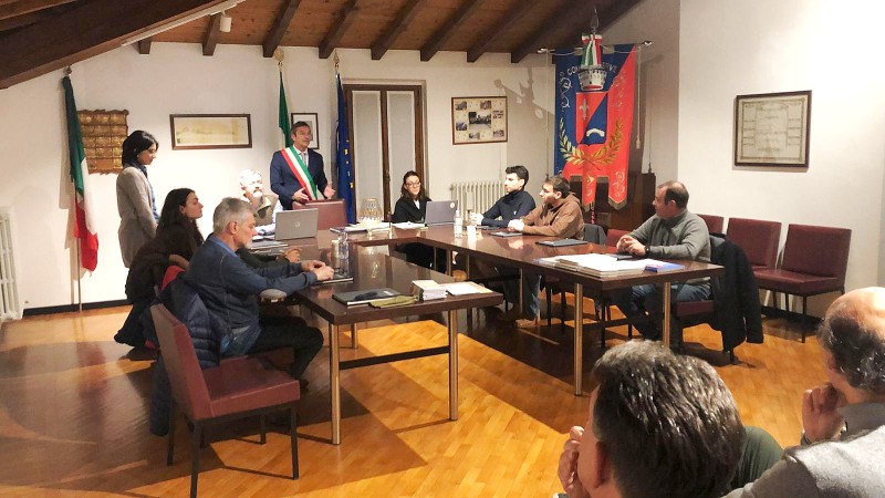 Erve_borse_studio1.jpg (99 KB)