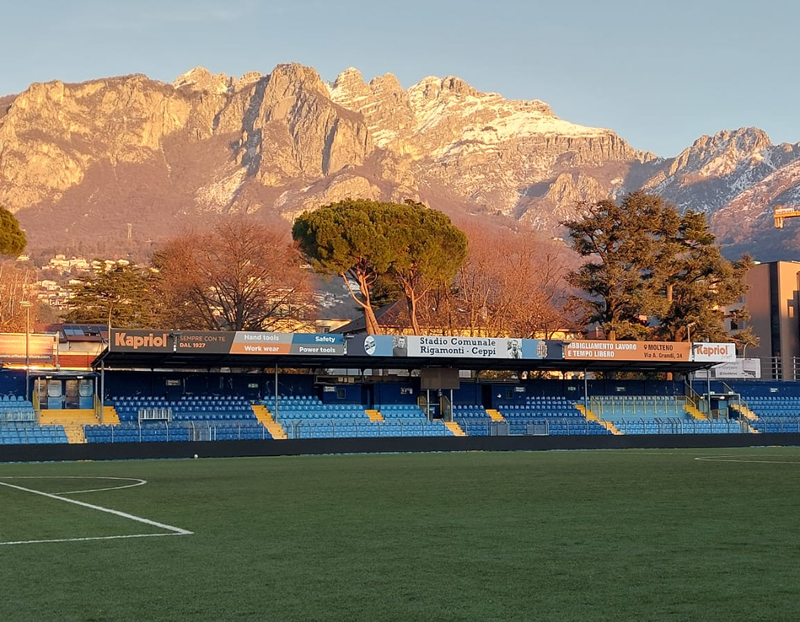 leccostadio.jpg (380 KB)