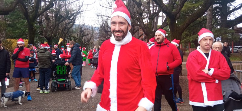 mandellocorsababbinatale__8_.jpeg (99 KB)