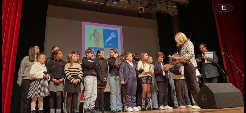 mandellopalio.jpg (79 KB)