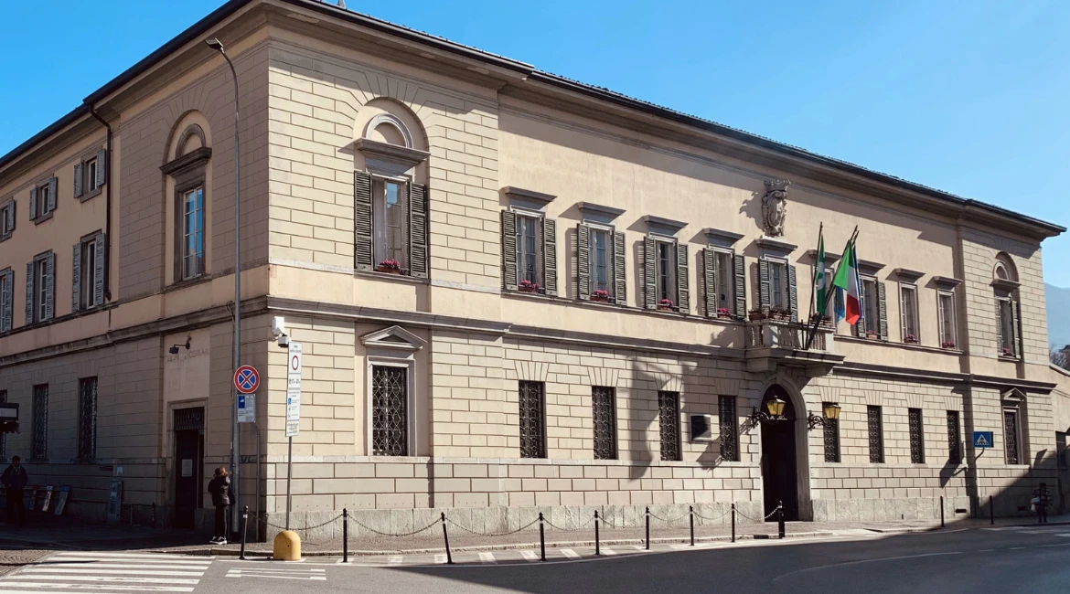 municipiolecco.webp (165 KB)