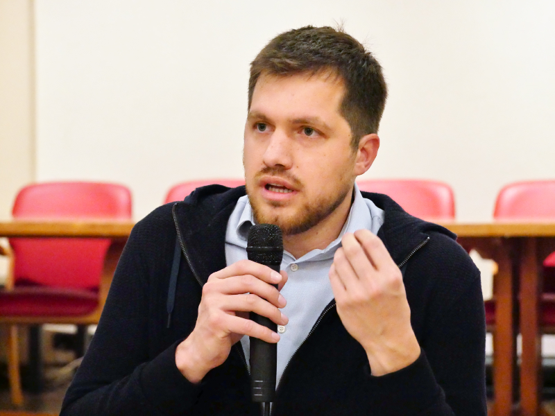 negrialessandro.jpg (408 KB)