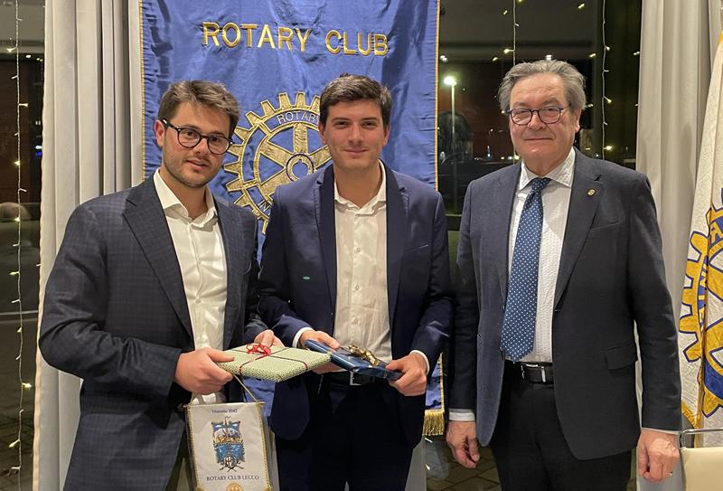 rotary_gerenzone.jpg (331 KB)