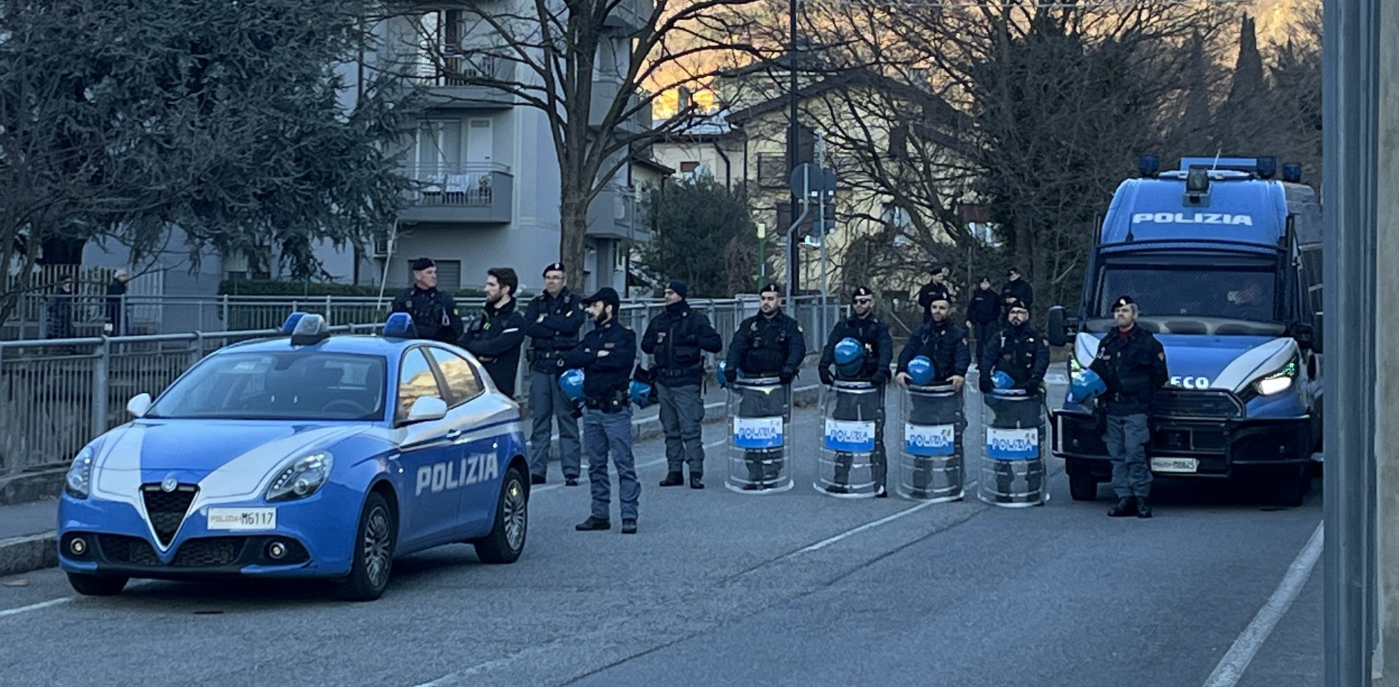 stopgenocidio_15.jpg (455 KB)