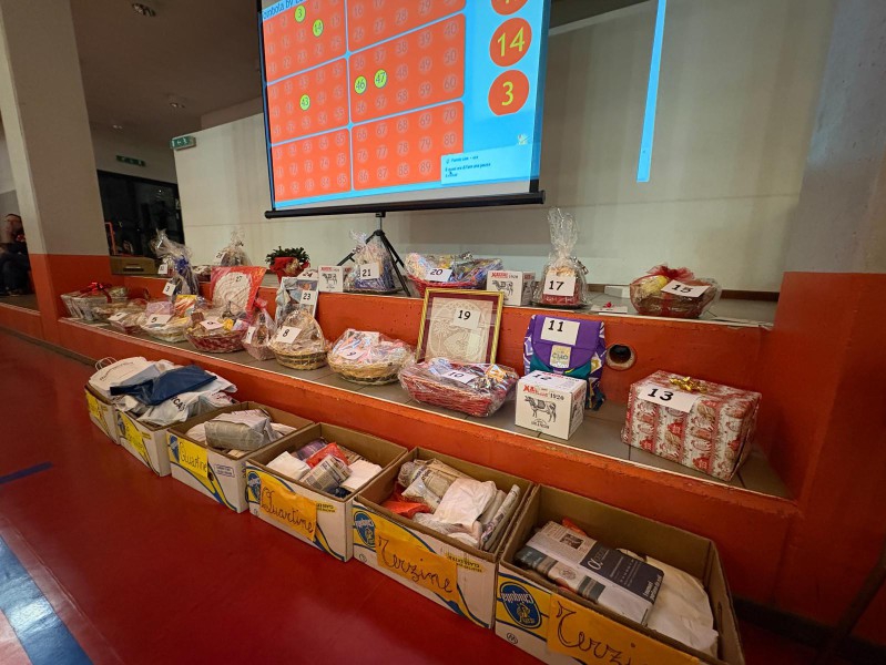 tombolataprimaluna__4_.jpg (214 KB)