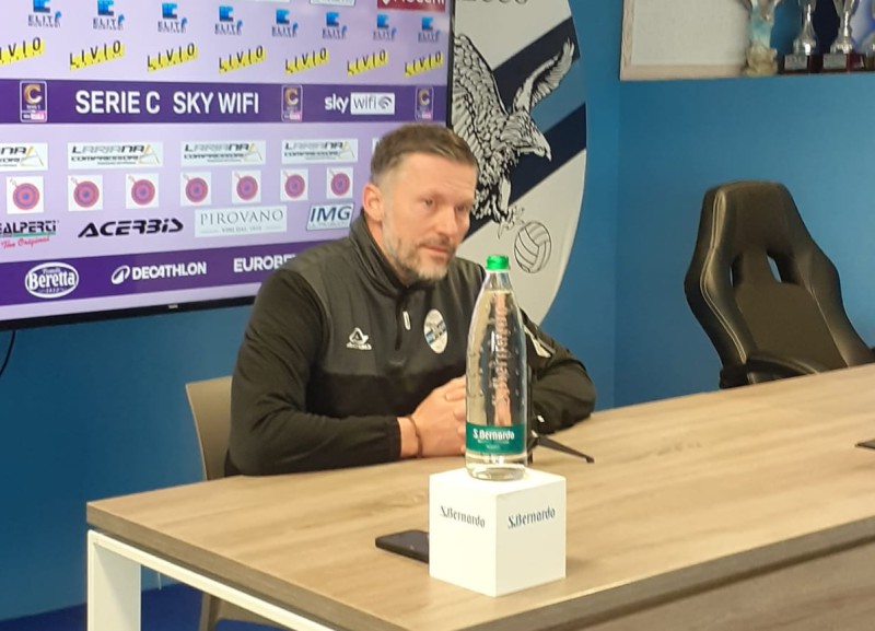 valente0612.jpg (87 KB)