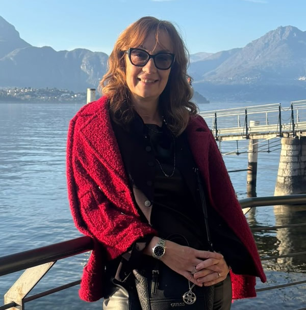 ElenaBarra.jpg (20 KB)