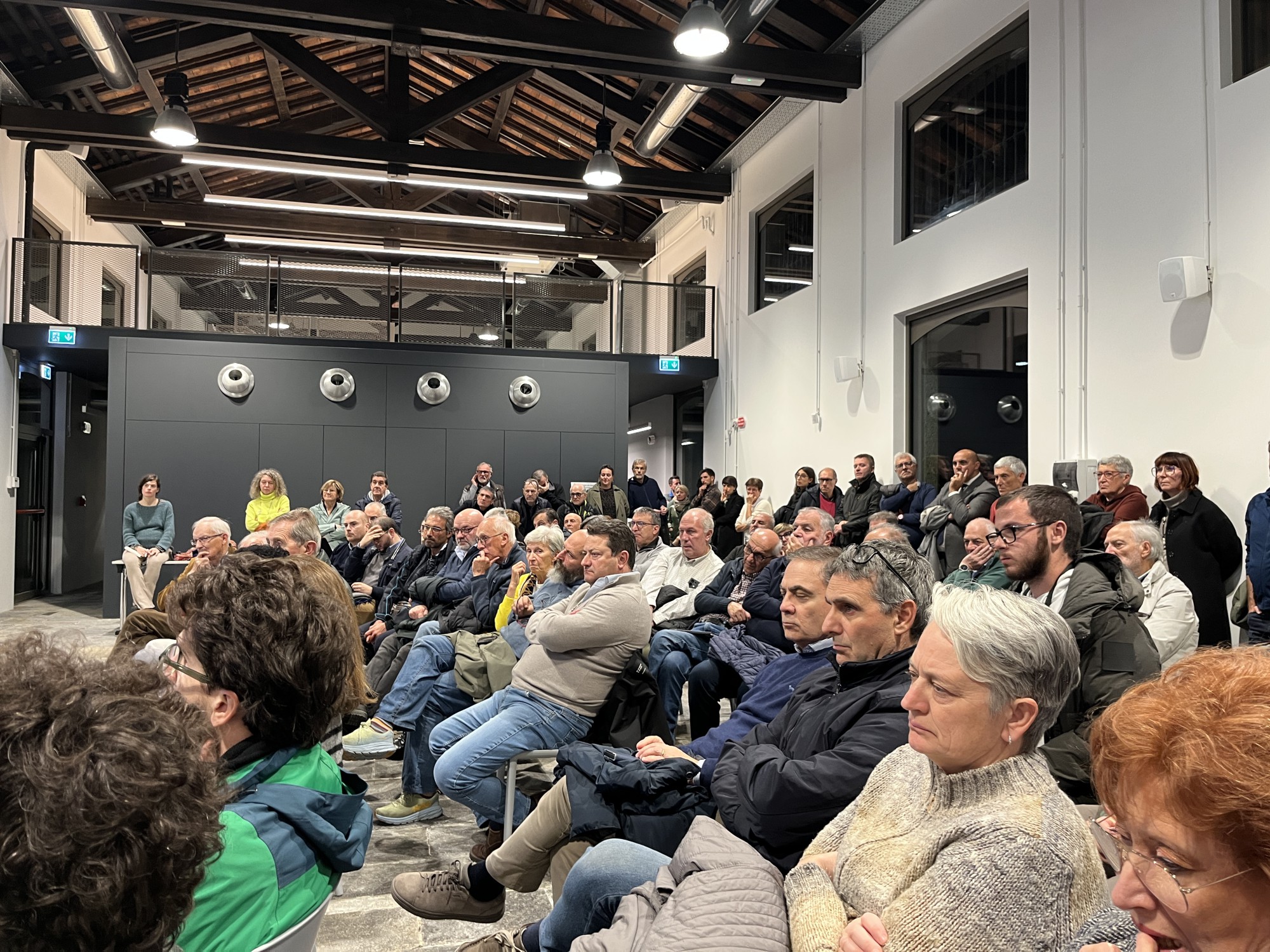 Lecco-seratatrepontiemezzo-11.JPG (791 KB)