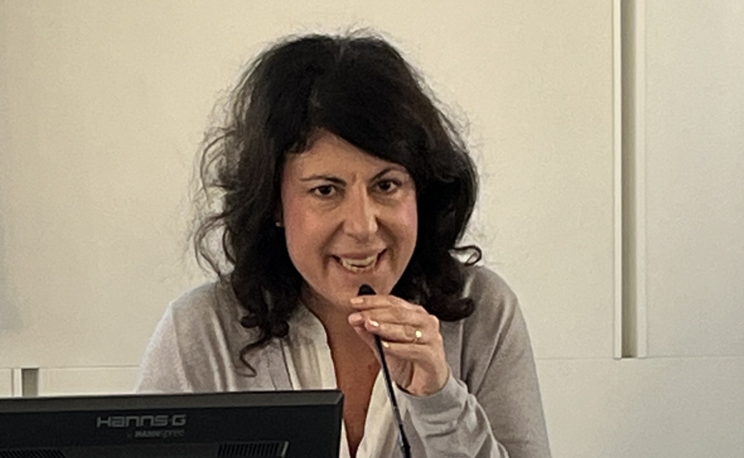 Simona_Piazza.jpg (338 KB)