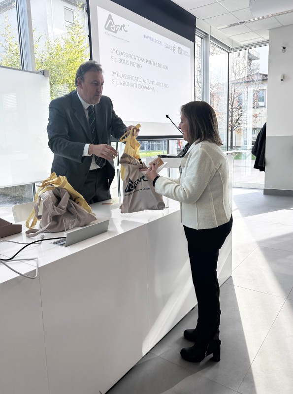 active__8_.jpg (99 KB)