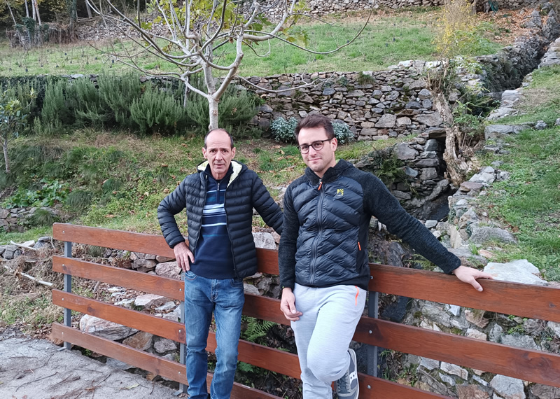 custodiradici__1_.jpg (296 KB)