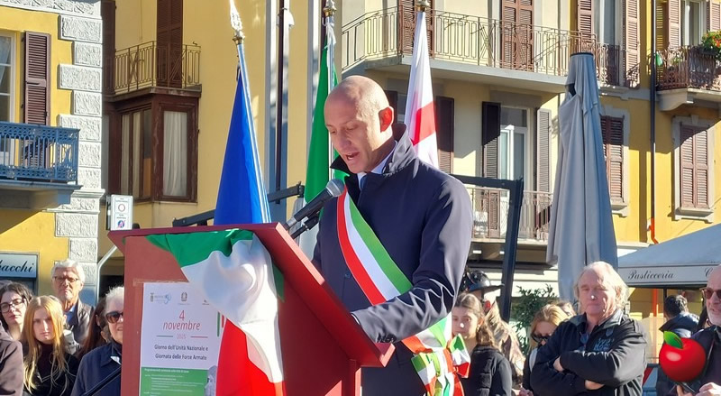 lecco4novembre__4_.jpg (129 KB)