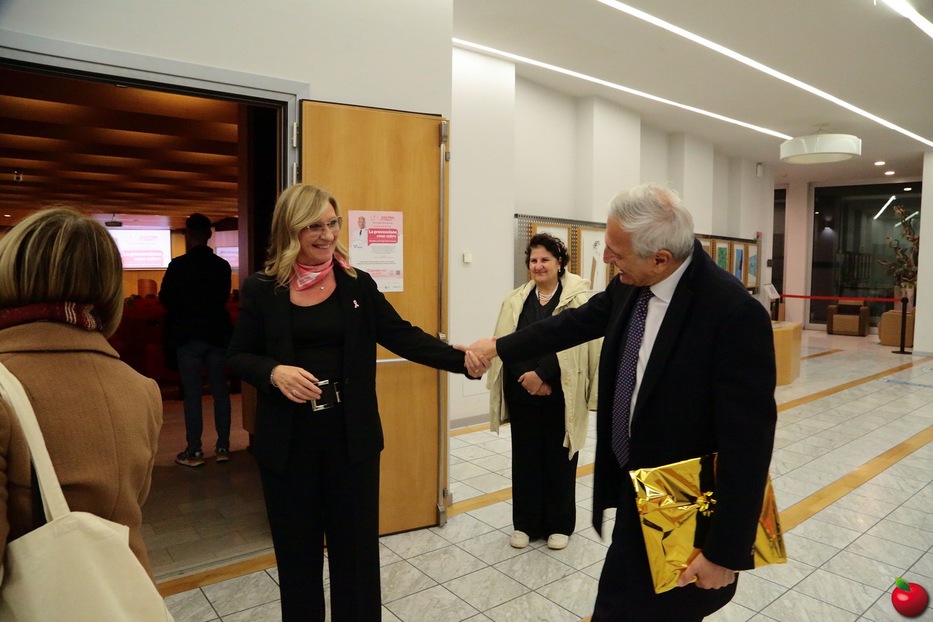 leccoagatha0007.jpg (251 KB)