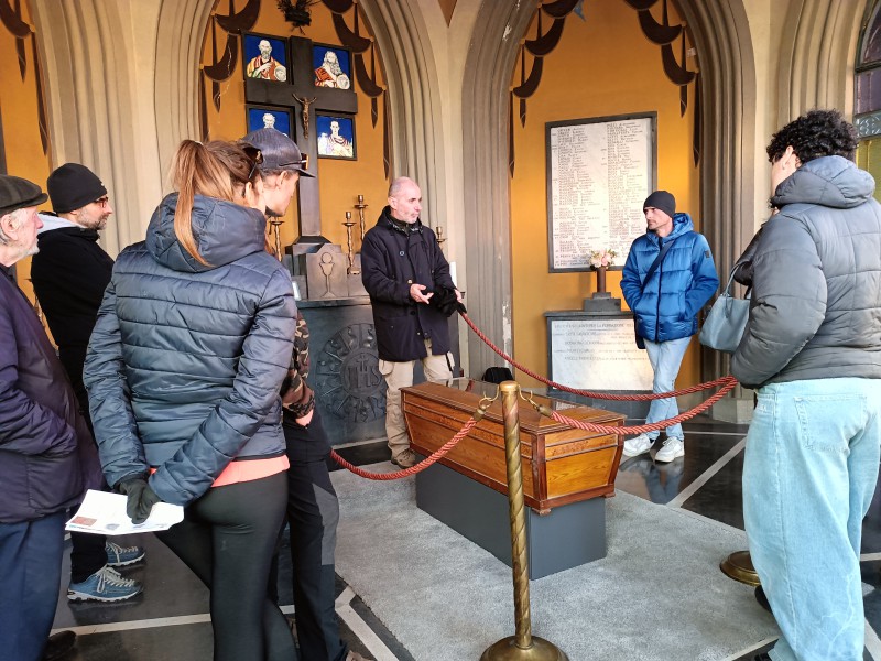 leccoincontrimummie__1_.jpg (146 KB)