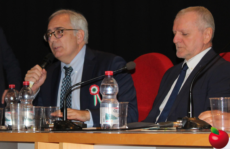 leccolegalita14.jpg (138 KB)