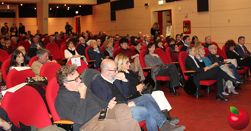 leccolegalita15.jpg (199 KB)