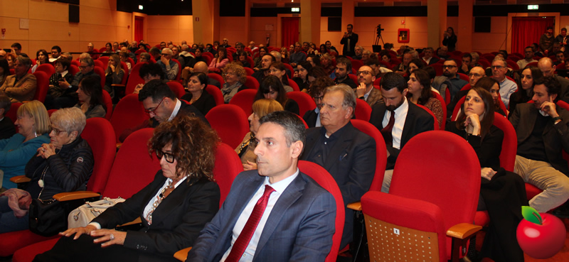 leccolegalita5.jpg (161 KB)