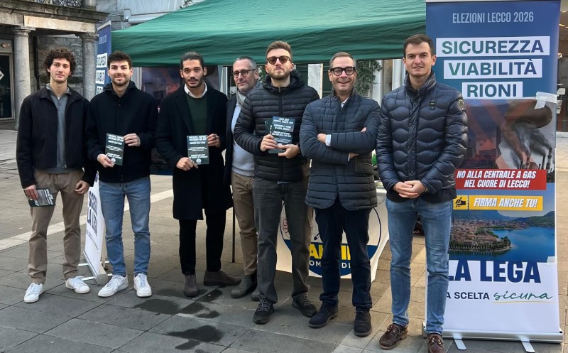 piazzapiazzasimonetti.jpg (120 KB)