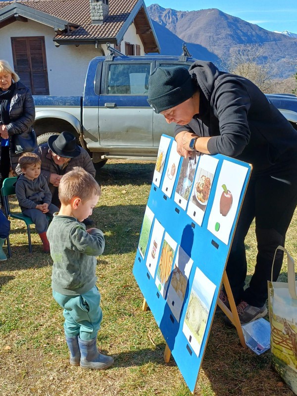 asinigenerazioni__3_.jpeg (181 KB)