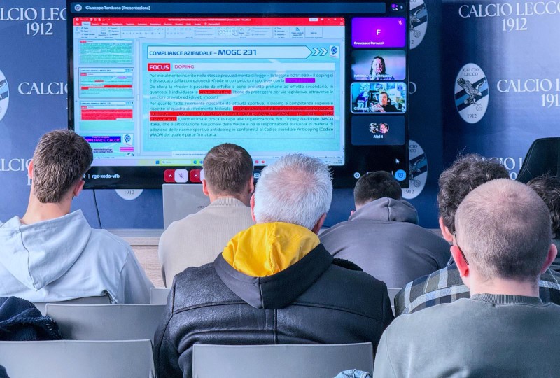 calcioleccoreputazione1.jpg (122 KB)