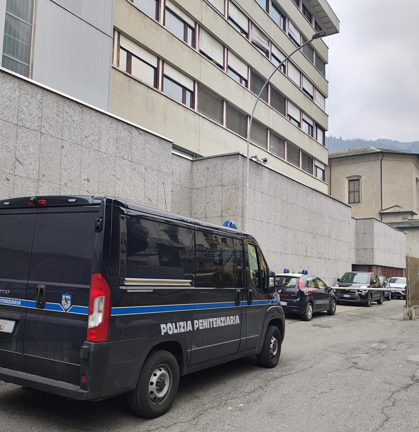 como-tribunale2.jpg (381 KB)