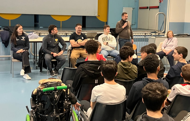 wemestoppani__1_.jpg (124 KB)