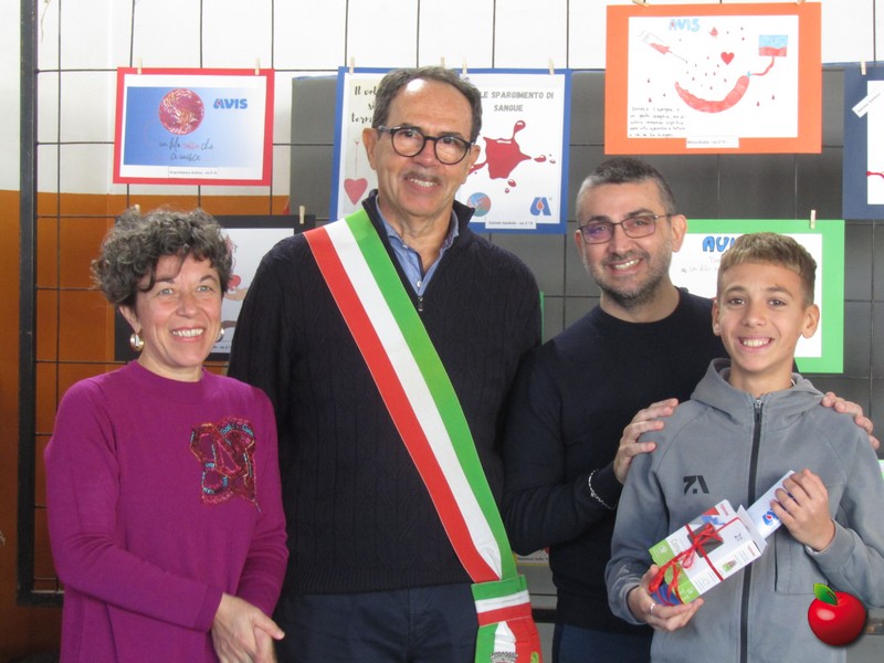 IMG_3045.jpg (136 KB)