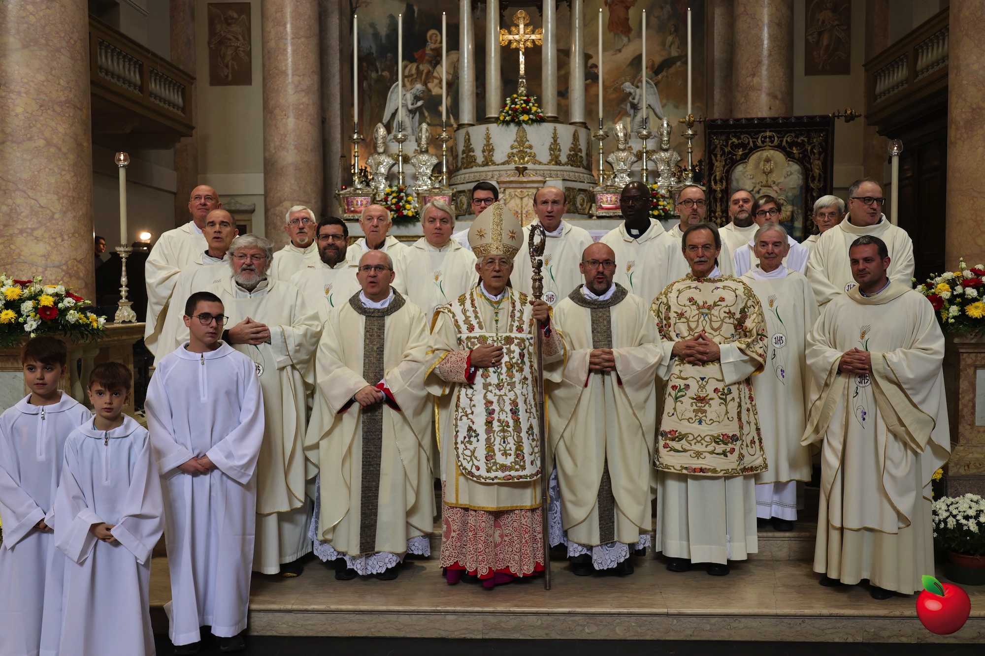 IMG_7589.jpg (876 KB)