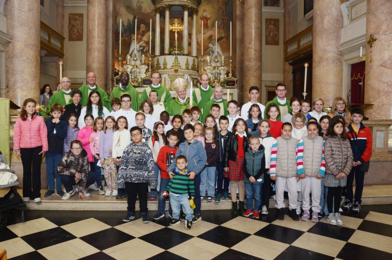 MONSIGNOR_BESCHI_A_CALOLZIO__51_.jpg (138 KB)