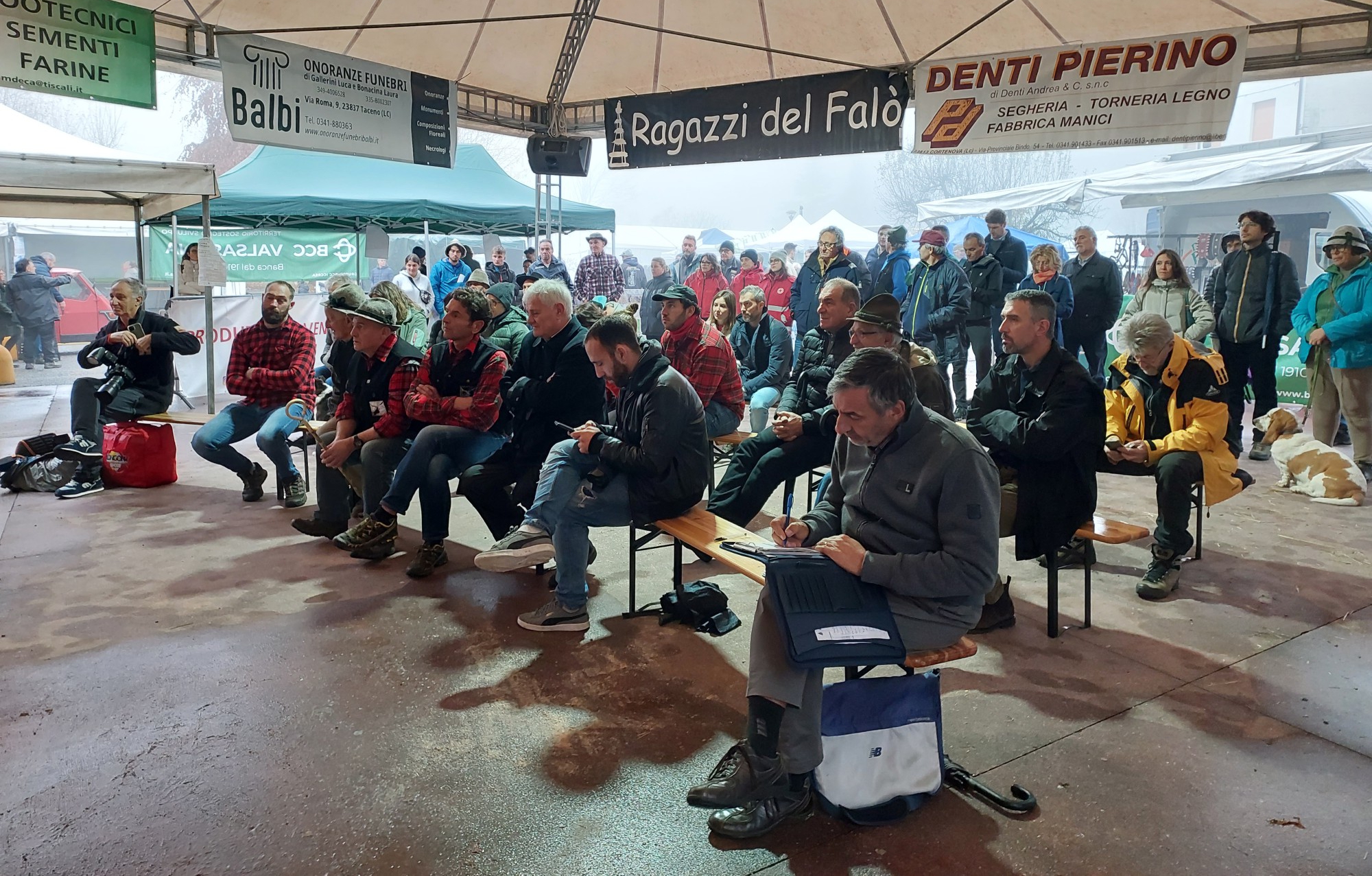 Pubblico_2.jpg (1.50 MB)