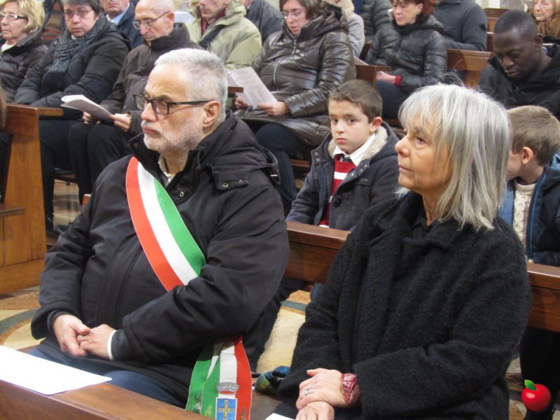 IMG_3571.jpg (113 KB)