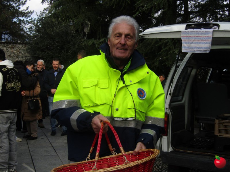 IMG_3616.jpg (109 KB)