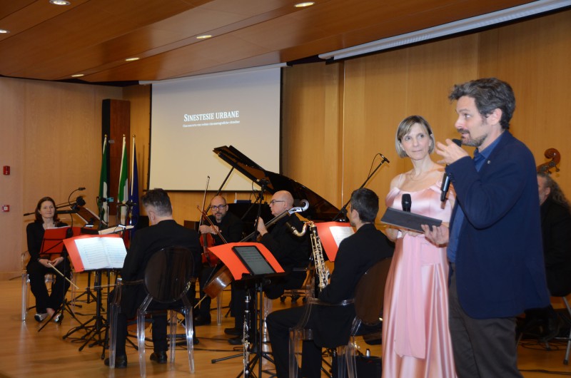 MUSICA_FUORI_USO_20.jpg (88 KB)