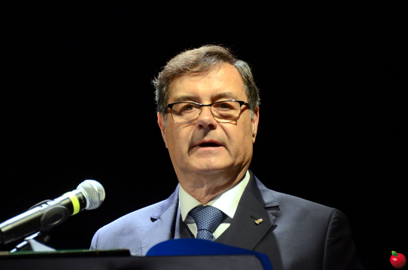 Leccofanfaracc0009.jpg (119 KB)