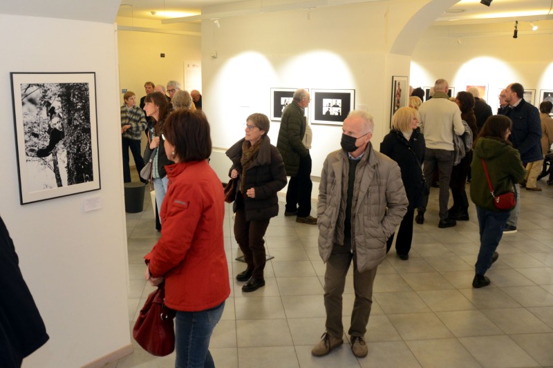 FINZIONI_8.jpg (83 KB)