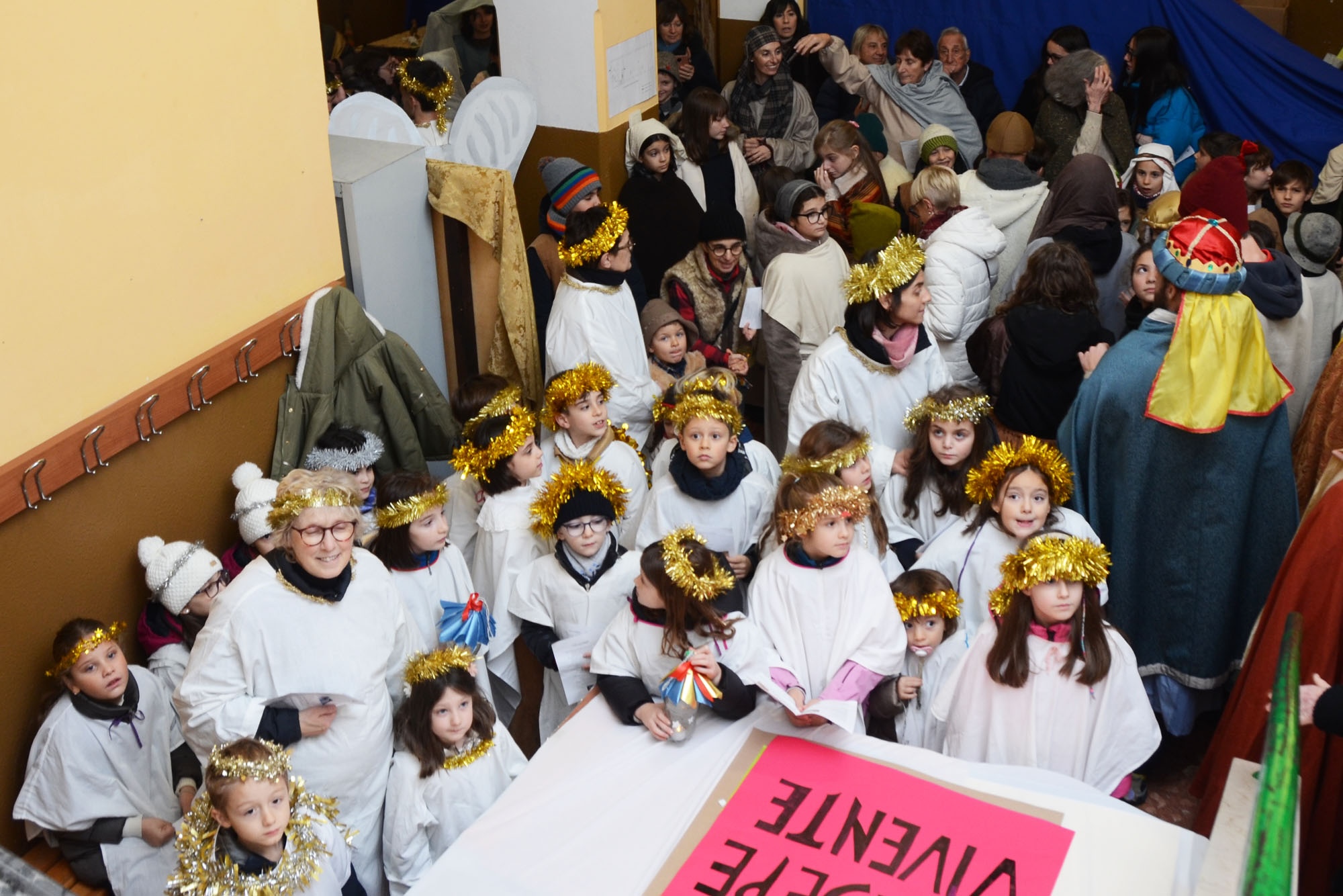 PRESEPE_VIVENTE_ITINERANTE_24.jpg (604 KB)