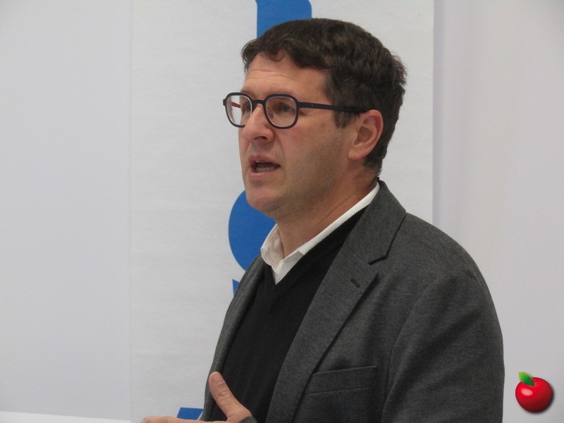 IMG_2809.jpg (90 KB)