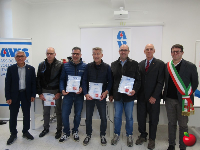 IMG_2820.jpg (126 KB)