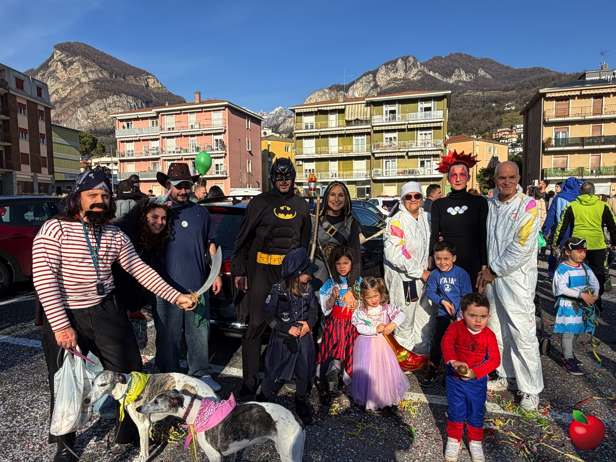 Calolzio_carnevale11.jpg (1.32 MB)