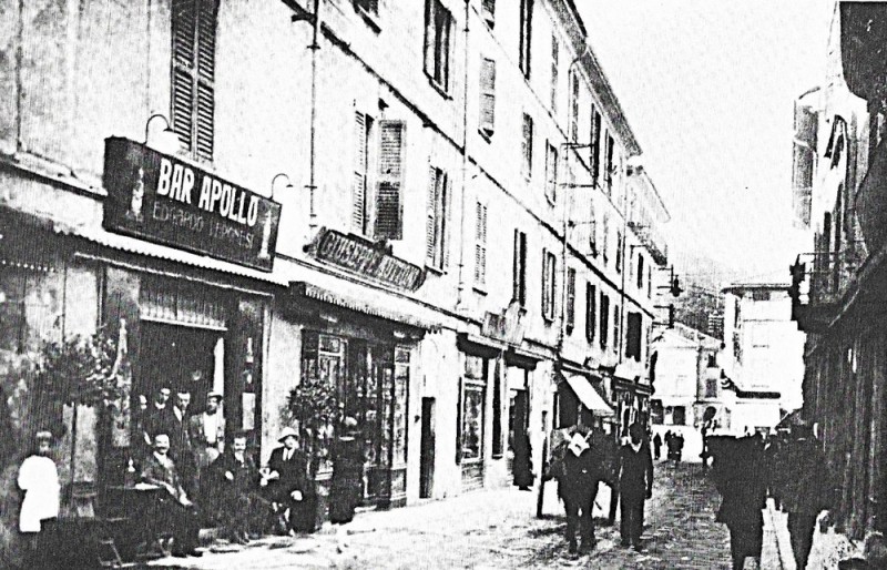 01_In_questo_palazzo_la_prima_sede_della_Banca_popolare.jpg (153 KB)