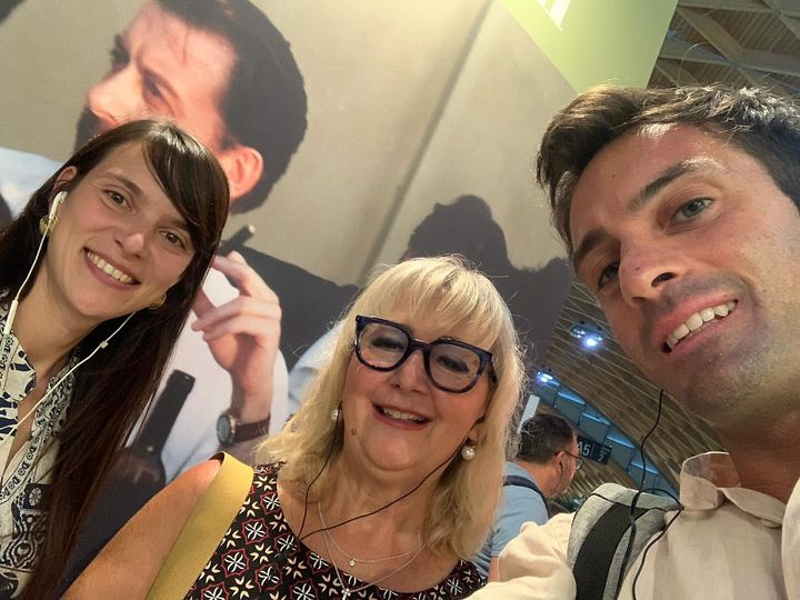 Al_Meeting_i_dirigenti_lecchesi_di_Forza_Italia._Da_destra_Roberto_Gagliardi,_Angela_Fortino_e_Maria_Chiara_Marino.jpg (71 KB)