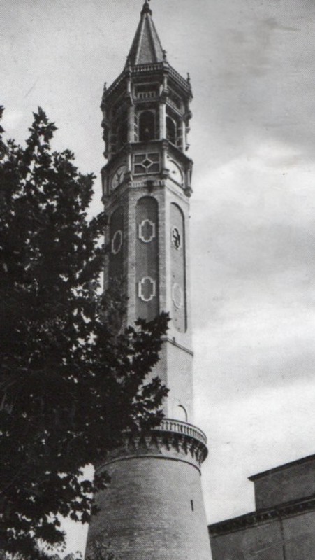 leccocampanile__3_.jpg (73 KB)