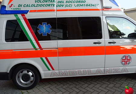 ambulanzacalolzio.jpg (52 KB)