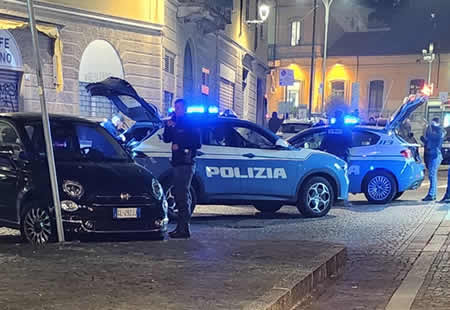 lecco-poliziapr.jpg (25 KB)