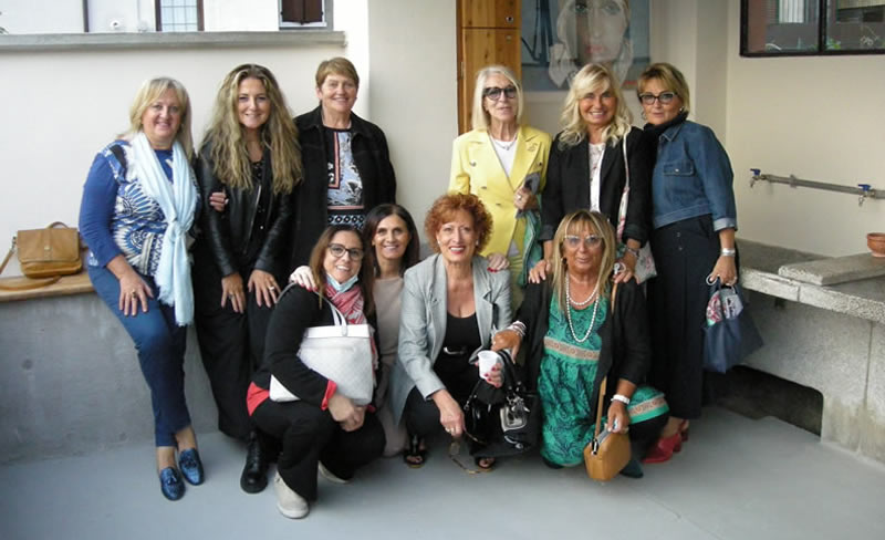 lecco_femminile5.jpg (70 KB)